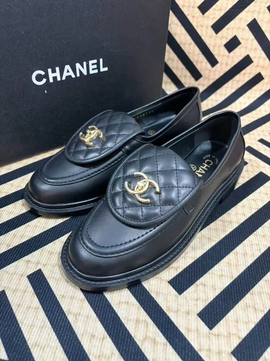 Chanel Women's Loafers - Picture 1 of 4